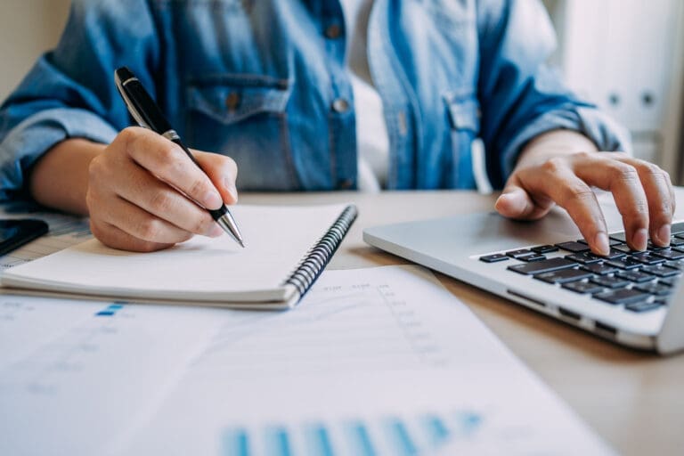 How to Manage Your Bookkeeping When Juggling Multiple Income Streams